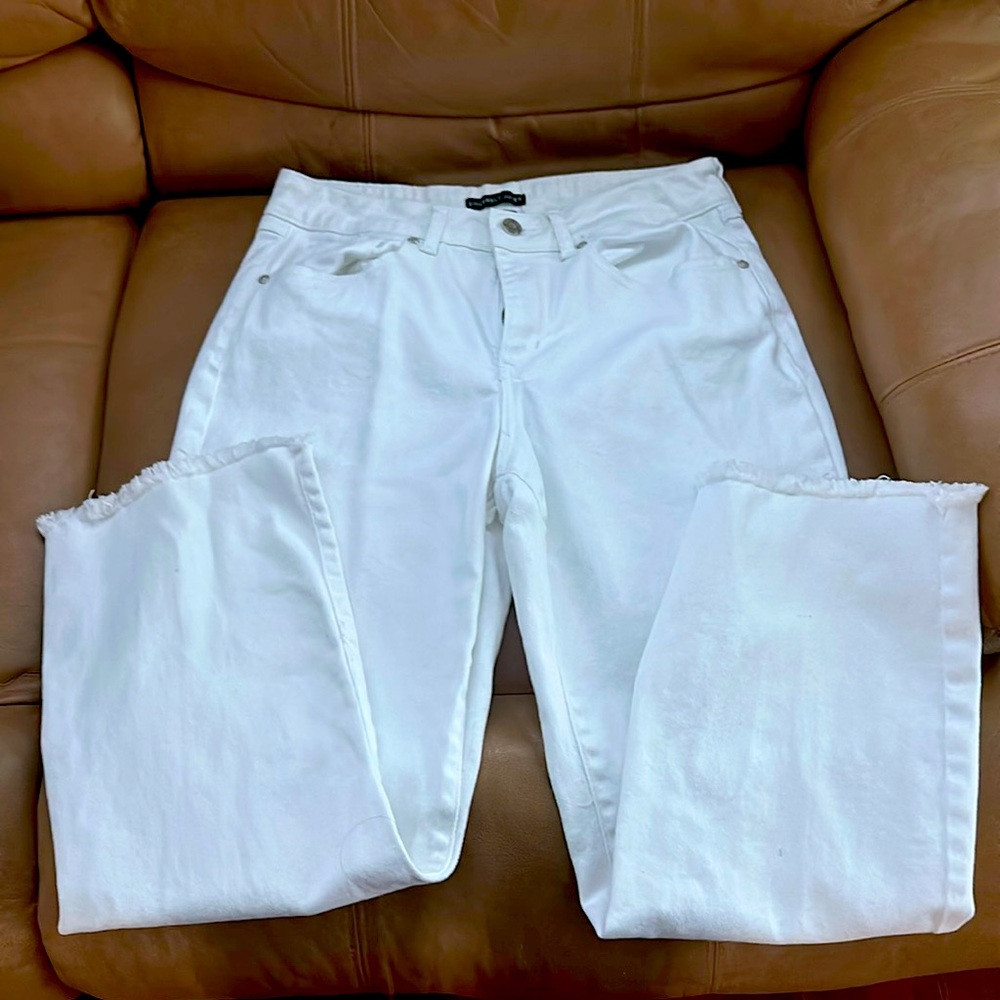 White Jeans size 5/27